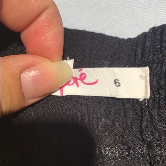 High waisted black booty shorts - Picture 3 of 3